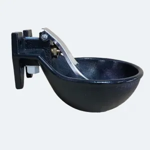 Поилка чугунная для КРС 1,3 л