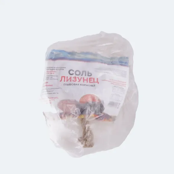 Соль-лизунец глыбовая с веревкой Соль-лизунец глыбовая с веревкой